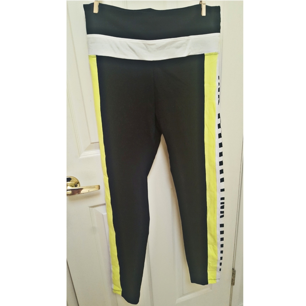 PINK Yoga Leggings Yellow and Checkered Large